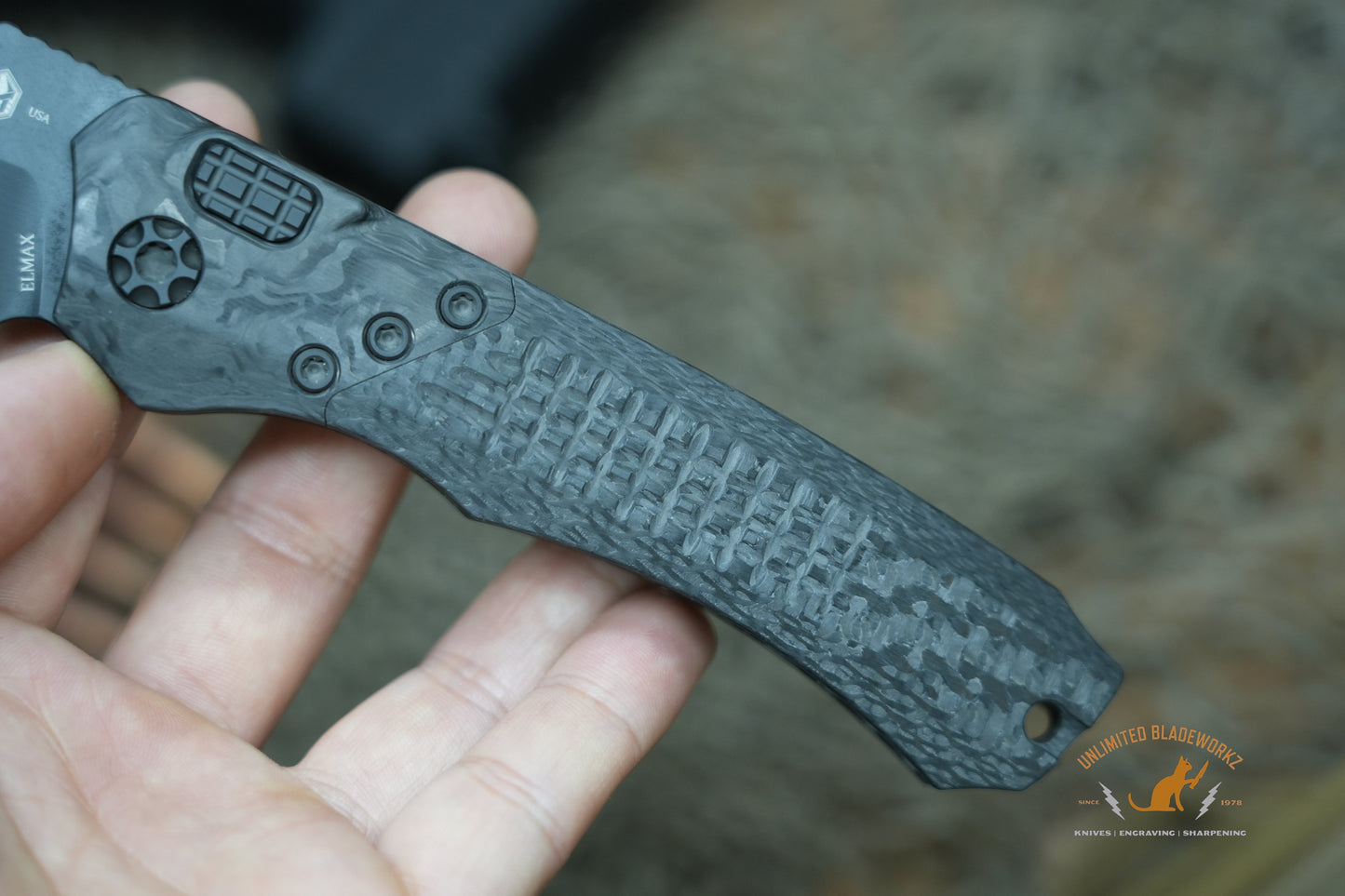 HERETIC KNIVES WRAITH AUTO DISTRESSED DLC FULL CARBON FIBER