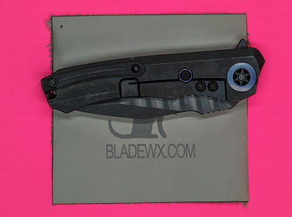 HERETIC KNIVES WRAITH FLIPPER DISTRESSED DLC Ti/ CARBON FIBER