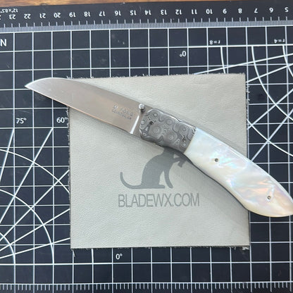 M. Fong Wharncliffe Folder