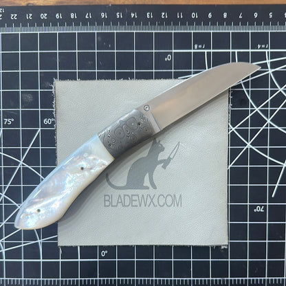 M. Fong Wharncliffe Folder