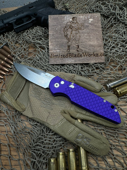 Pro-Tech TR3 Tactical Response Stonewash Blade X1 Blue Fish Scale Handle