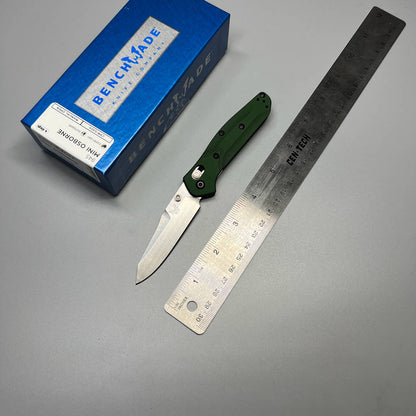 Benchmade 945 Mini Osborne Folding Knife 2.92" S30V Satin Plain Blade, Green Aluminum Handles