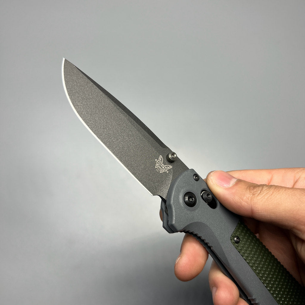 Benchmade Redoubt AXIS Folding Knife 3.55" CPM-D2 Graphite Black Plain Blade, Gray and Green Grivory Handles - 430BK