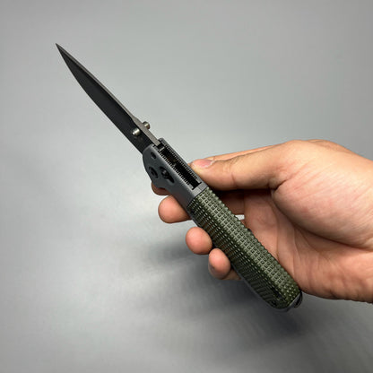 Benchmade Redoubt AXIS Folding Knife 3.55" CPM-D2 Graphite Black Plain Blade, Gray and Green Grivory Handles - 430BK