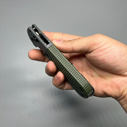 Benchmade Redoubt AXIS Folding Knife 3.55" CPM-D2 Graphite Black Plain Blade, Gray and Green Grivory Handles - 430BK