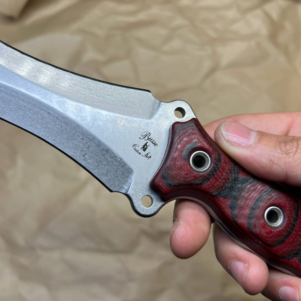 BUSSE Triceratops stonewashed with red/black g10 handles 