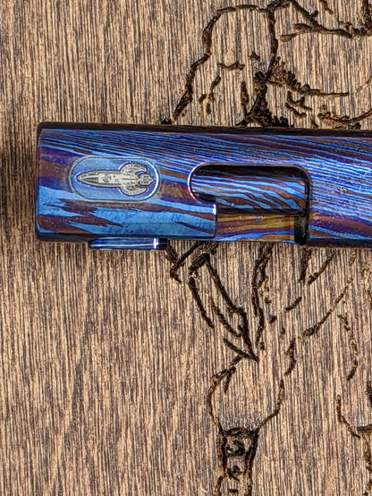 Oval V2 Bolt Action Pen Timascus 5"